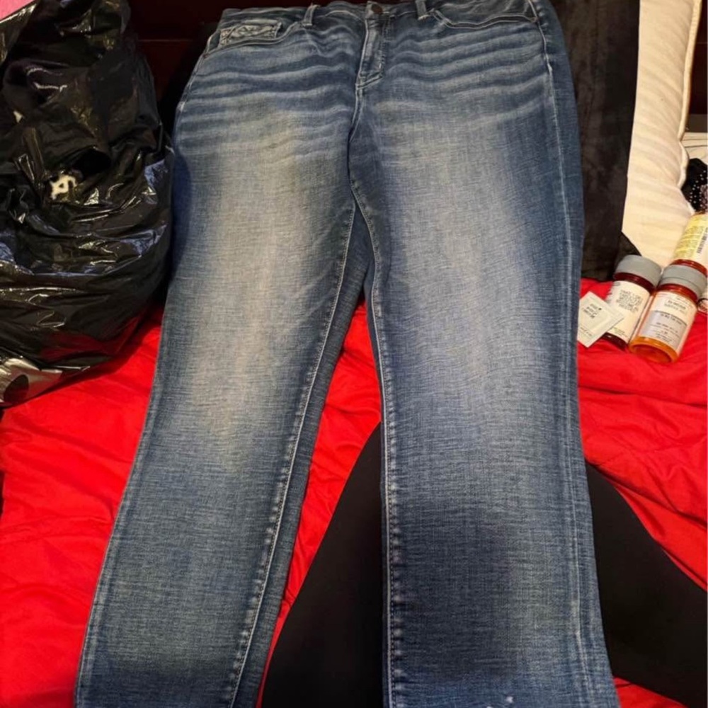 Buckle Black Straight Leg Jeans Classic Style